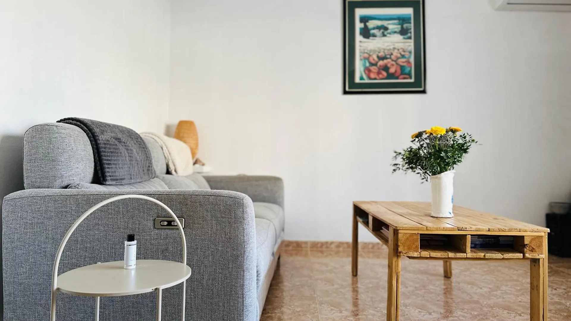 Garraf - Apartamento Cerca De La Playa Con Terraza Privada Roses Hiszpania
