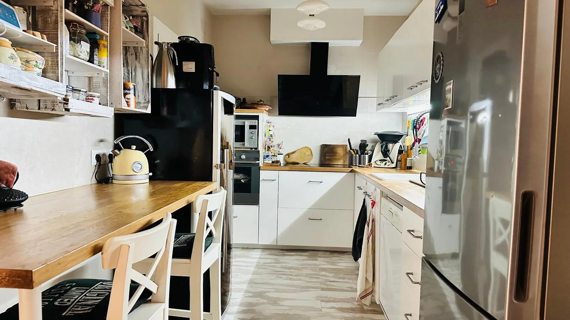 Garraf - Apartamento Cerca De La Playa Con Terraza Privada Roses