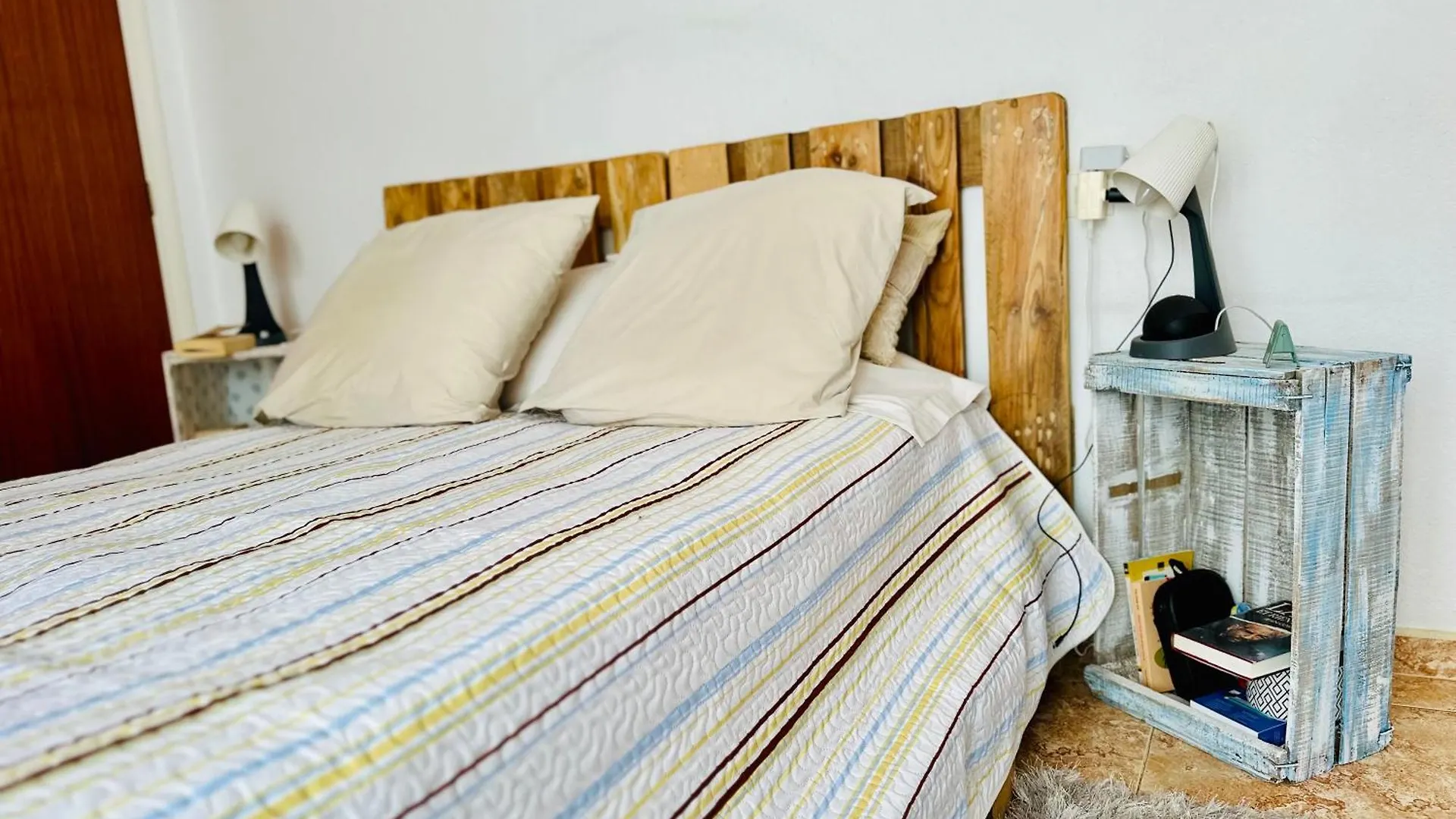 Garraf - Apartamento Cerca De La Playa Con Terraza Privada Roses