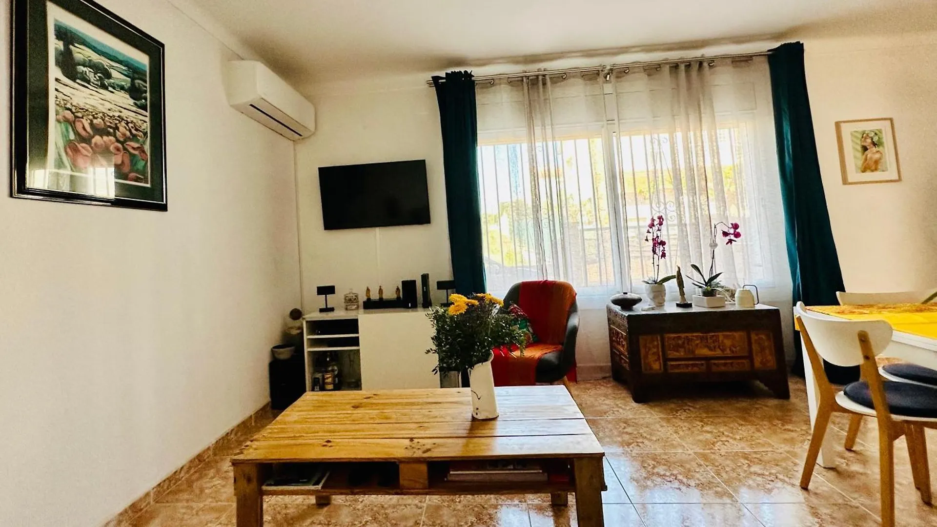 Garraf - Apartamento Cerca De La Playa Con Terraza Privada Roses Spagna